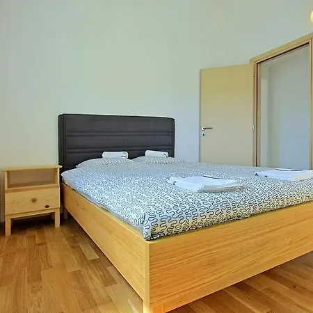 Finida Apartment