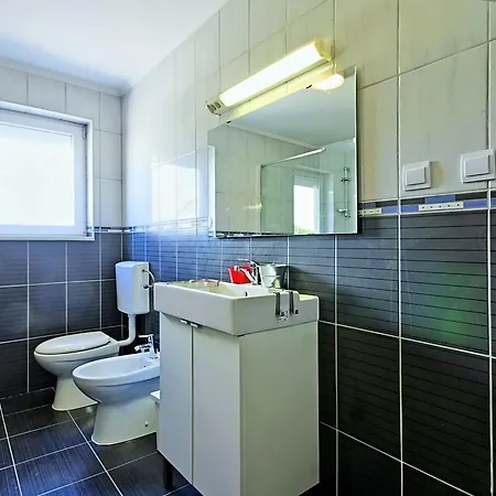 Finida Apartment
