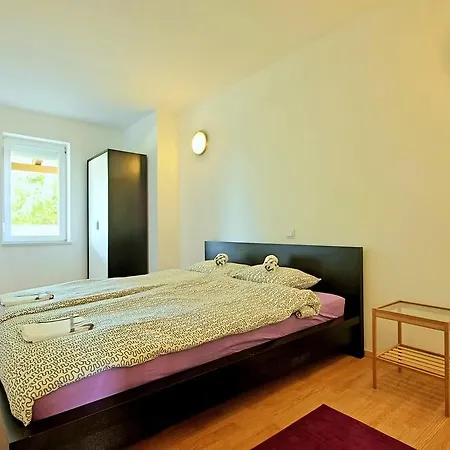 Apartment Finida