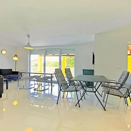 Apartment Finida *