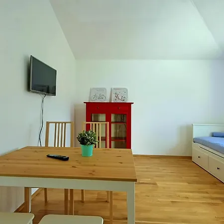 Finida Apartment