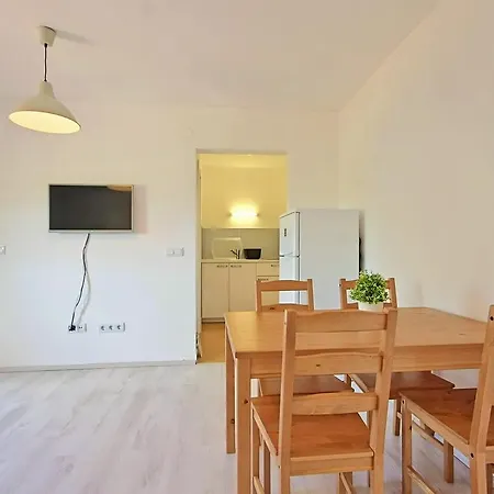 Finida Apartment *